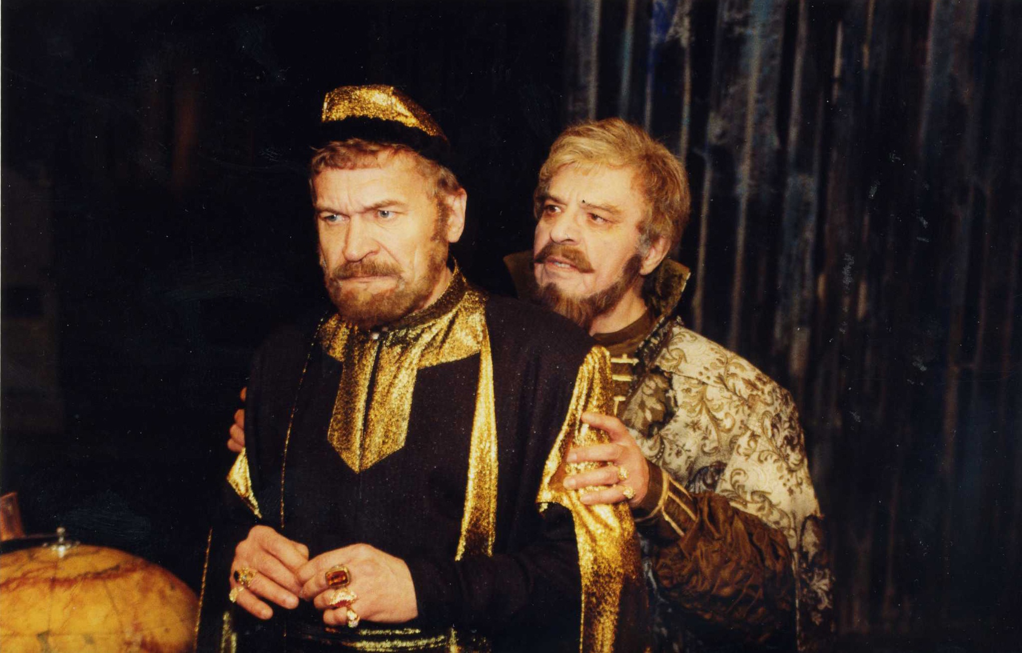 «Борис Годунов» А. Пушкина, 1998. Борис Годунов - Николай Сорокин, Василий Шуйский - Михаил Бушнов. «Борис Годунов» А. Пушкина, 1998. Борис Годунов - Николай Сорокин, Василий Шуйский - Михаил Бушнов.
